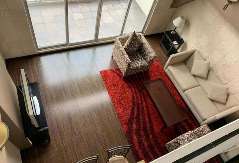 プレジデントスイートルーム, St Isidro Suites Corporate Housing Spa & Wellness Center