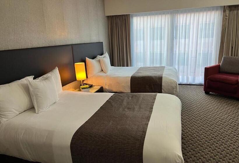 ロイヤルアパートメントの２ベッドルーム, St Isidro Suites Corporate Housing Spa & Wellness Center