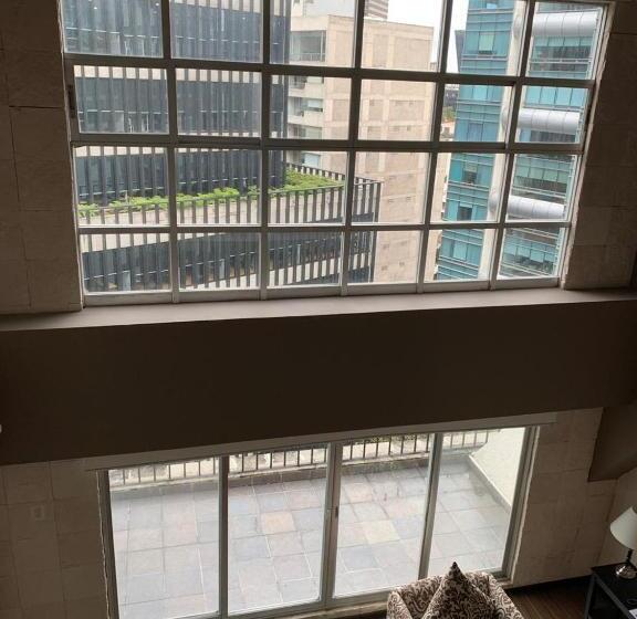 プレジデントスイートルーム, St Isidro Suites Corporate Housing Spa & Wellness Center