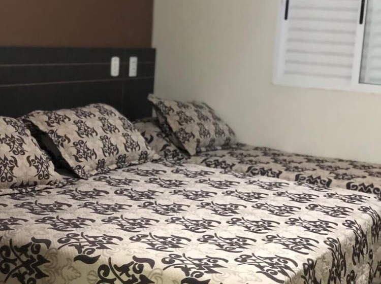 豪华房间, Victor Plaza