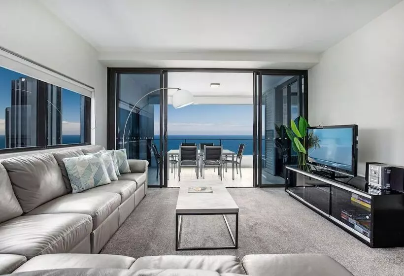 آپارتمان 3 خوابه با چشم‌انداز دریا, Ultra Broadbeach
