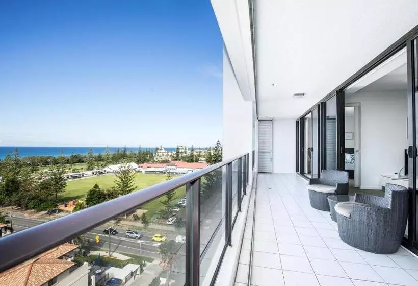 آپارتمان 2 خوابه با چشم‌انداز دریا, Ultra Broadbeach