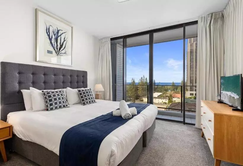 آپارتمان 1 خوابه با چشم‌انداز باغ, Ultra Broadbeach
