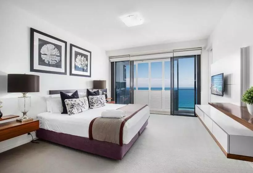 آپارتمان دلوکس 3 خوابه, Ultra Broadbeach
