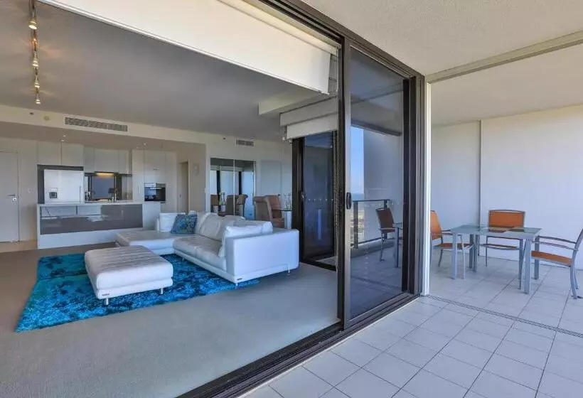 آپارتمان 1 خوابه, Ultra Broadbeach