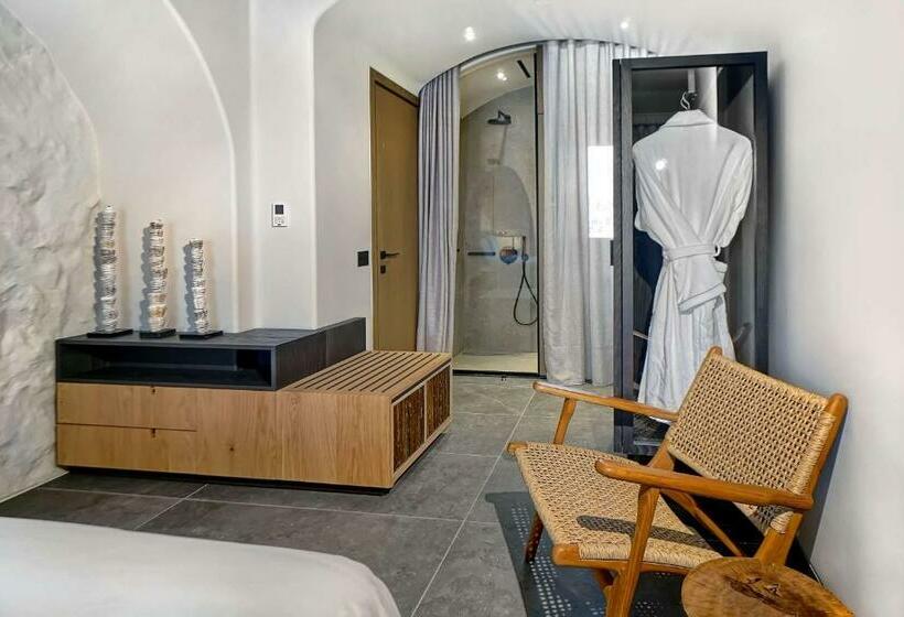 기본룸, Radisson Blu Zaffron Resort, Santorini