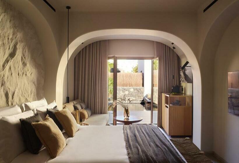 Номер Basic, Radisson Blu Zaffron Resort, Santorini