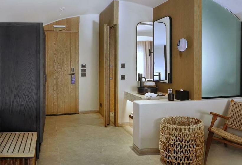 Полулюкс с Балконом, Radisson Blu Zaffron Resort, Santorini
