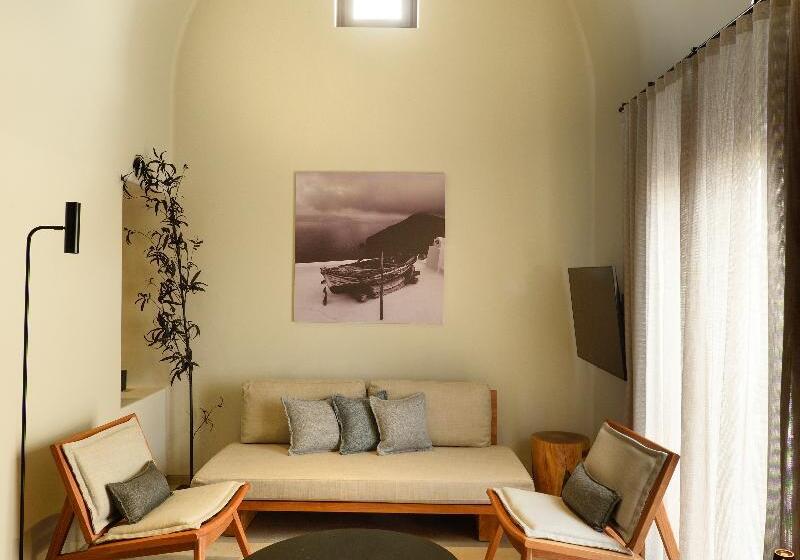 주니어 스위트, Radisson Blu Zaffron Resort, Santorini