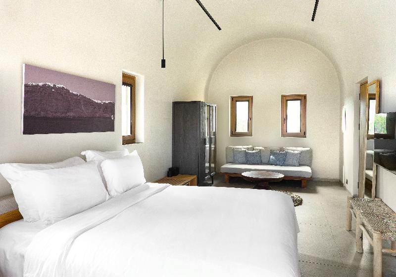 Полулюкс с Балконом, Radisson Blu Zaffron Resort, Santorini