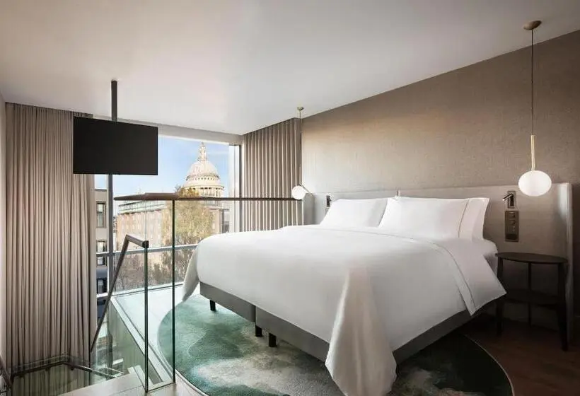 سوییت دوبلکس, The Westin London City