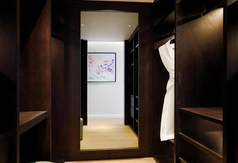 آپارتمان 3 خوابه, The Westin London City