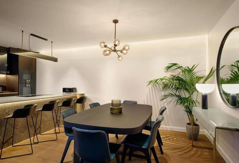 شقة 3 غرف, The Westin London City