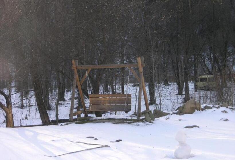 خانه 1 خوابه, Arnika Tatariv