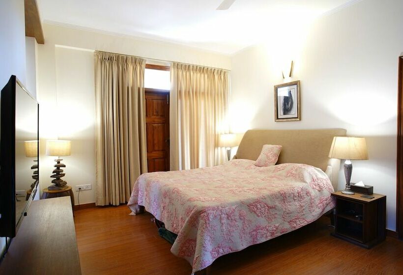 Апартаменты Deluxe 1 Спальня, The Manor Luxury Apartments