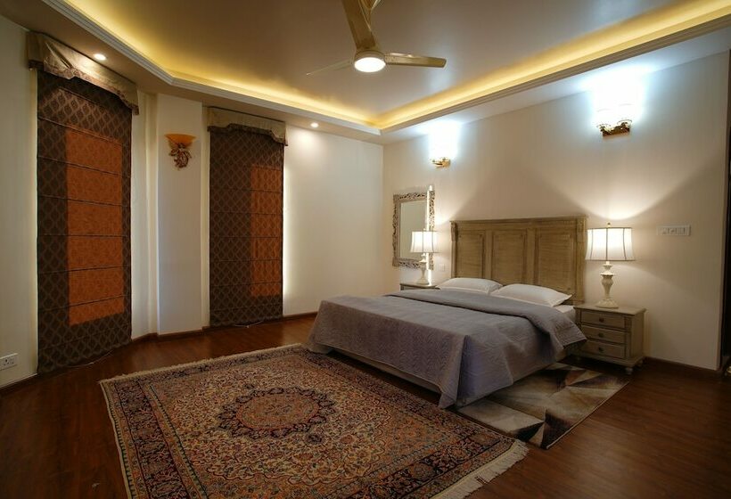 Апартаменты Deluxe 1 Спальня, The Manor Luxury Apartments