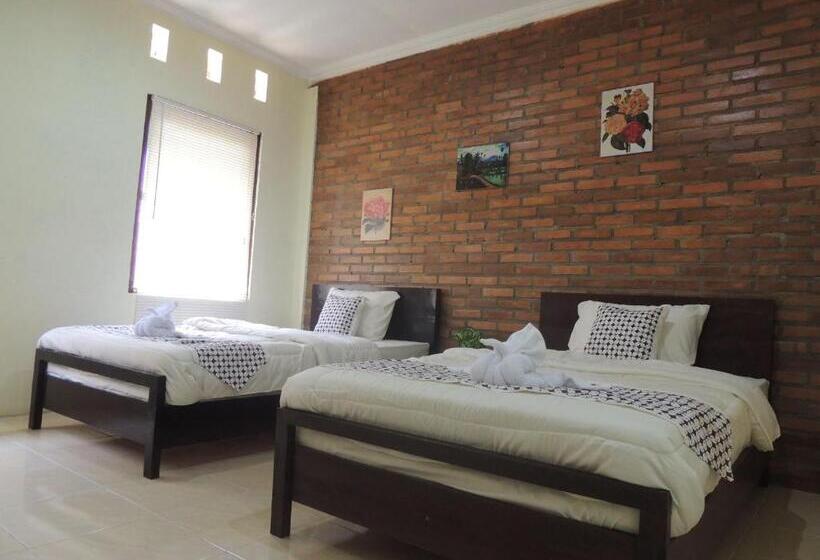 Superior-Zimmer, Srikayah Syariah By Ndalem Beong