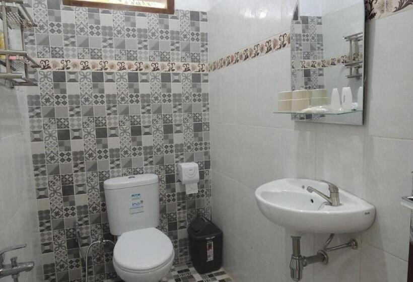 Standardzimmer, Srikayah Syariah By Ndalem Beong