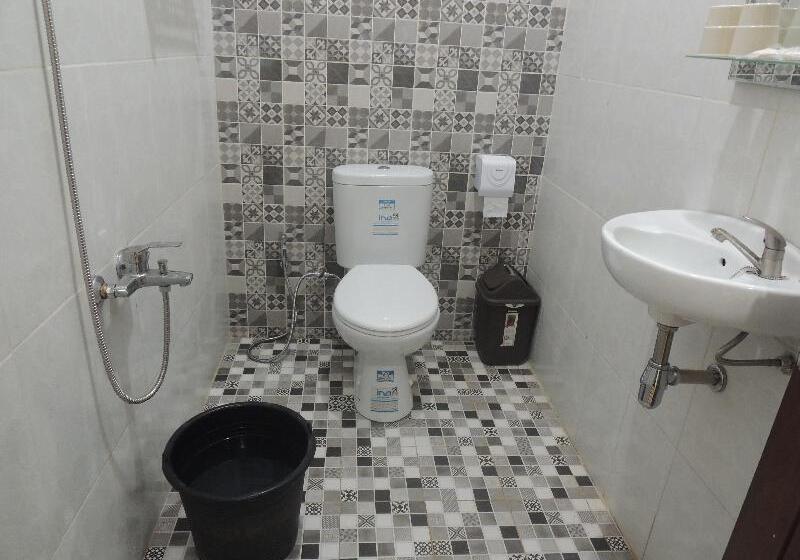 Standardzimmer, Srikayah Syariah By Ndalem Beong