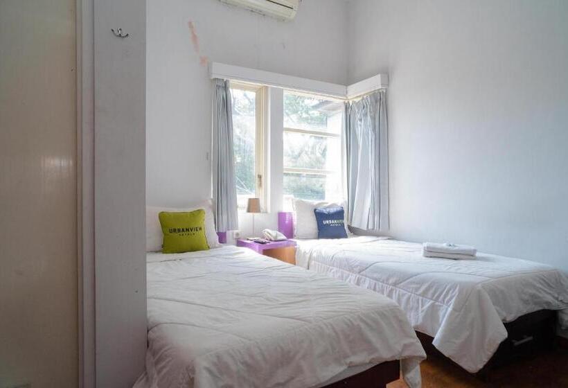 Habitació Superior, Urbanview Hotel Fif Fa Syariah Kauman Malang