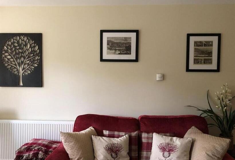 带1个卧室的带阳台的公寓, The Highland Club