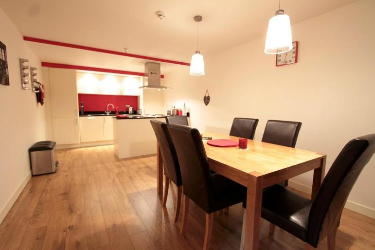 带1个卧室的公寓, The Highland Club