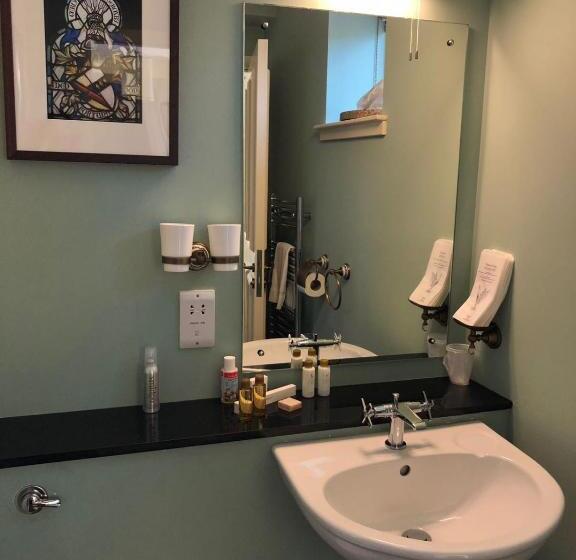 带1个卧室的顶楼公寓, The Highland Club