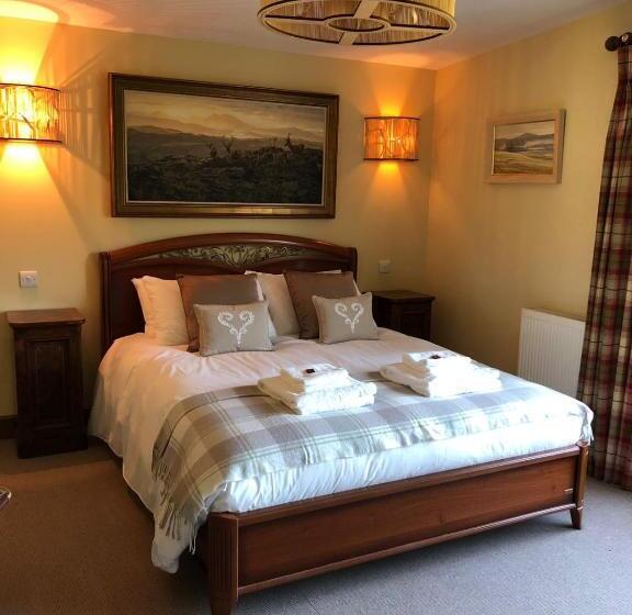 带1个卧室的顶楼公寓, The Highland Club