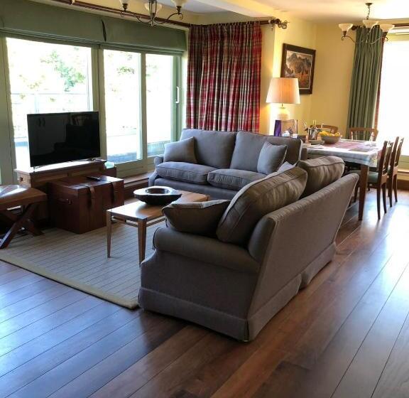 带1个卧室的顶楼公寓, The Highland Club