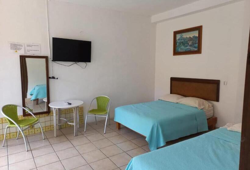 Номер Стандарт, Airport Sleepy Inn