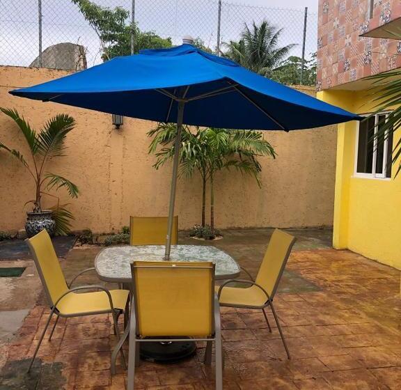 Номер Deluxe, Airport Sleepy Inn