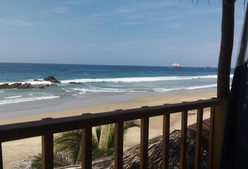 בקתה סטנדרטית עם נוף לים, Cafe Maya   Casa Acalli