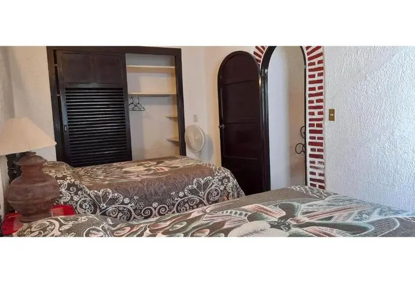 デラックスルーム, Capital O Posada Del Pescador