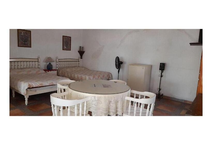 غرفة قياسية, Capital O Posada Del Pescador