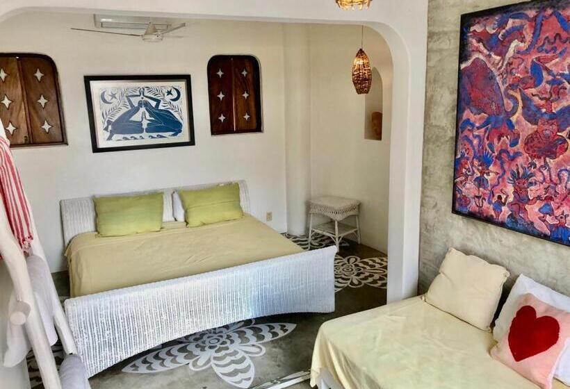 スタンダードルーム, Casa Love