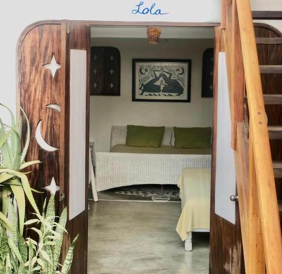 スタンダードルーム, Casa Love