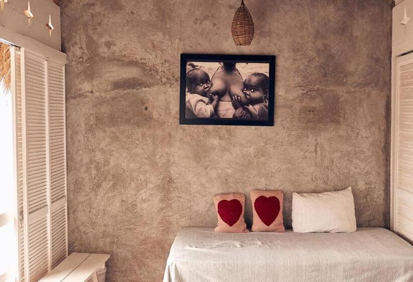 Triple Room Sea View, Casa Love