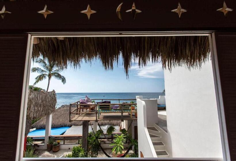 オーシャンビュースタンダードルーム, Casa Love