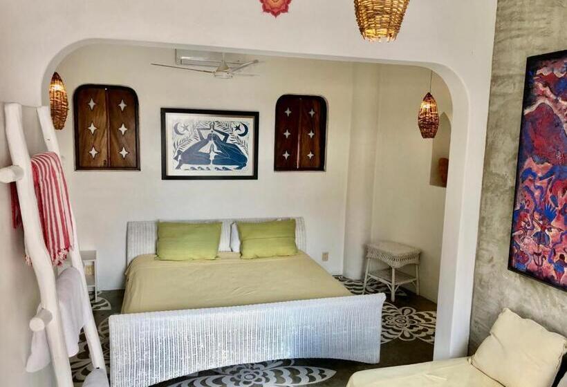 スタンダードルーム, Casa Love