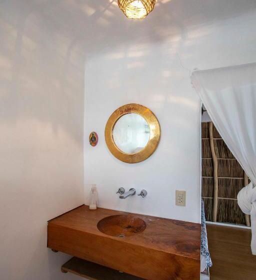 Triple Room Sea View, Casa Love