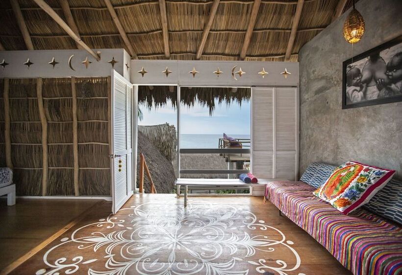 オーシャンビュースタンダードルーム, Casa Love