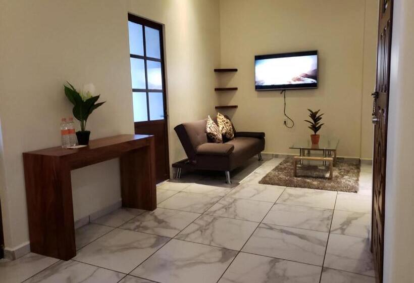 ファミリーステューディオ, Diamante