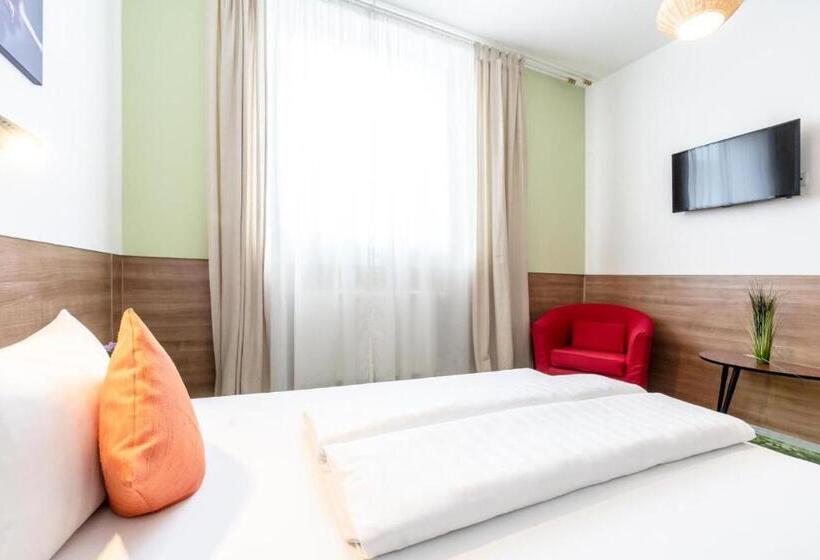 Студия Стандарт, 24seven Apartments   Self Check In