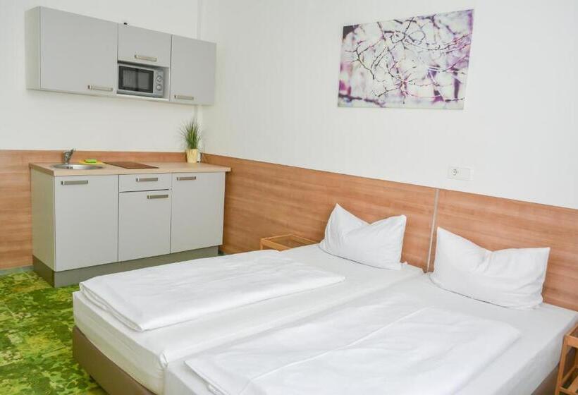 إستوديو قياسى, 24seven Apartments Self Check In