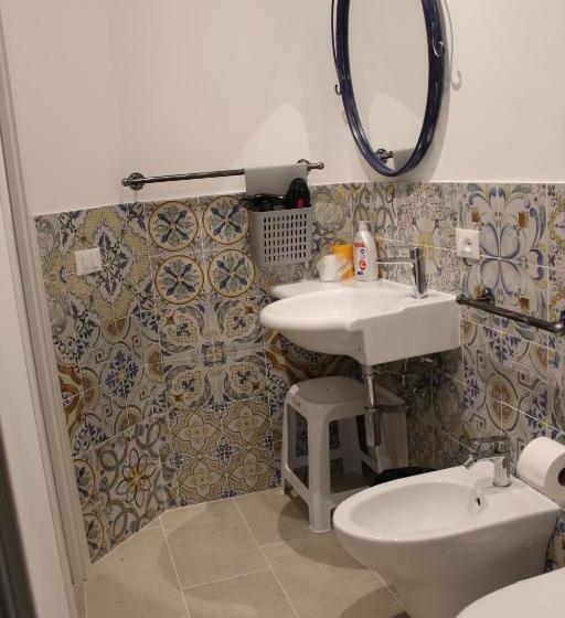 חדר סטנדרט, Cocciu D Amuri