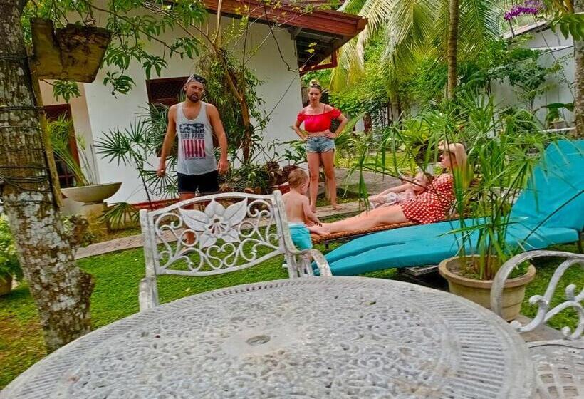 חדר סטנדרט נוף לגינה, Olee Villa