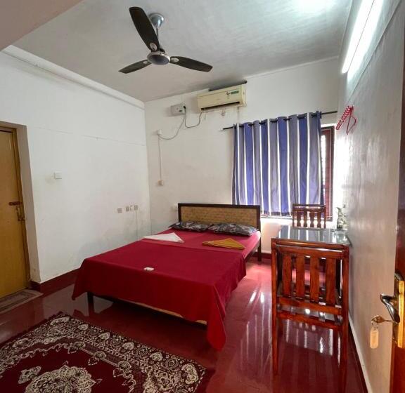 اتاق لوکس, Hostelexp, Varkala   A Beach Town Hostel