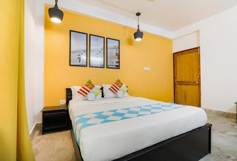 トリプルクラシックルーム, Oyo 83895 Saket Homes