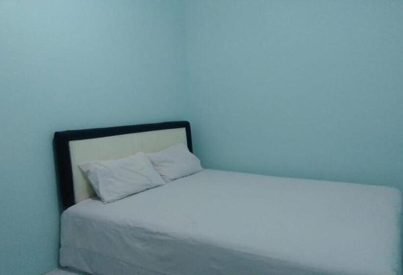 חדר אקונומי, Oyo 90766 Gardenia Boarding House