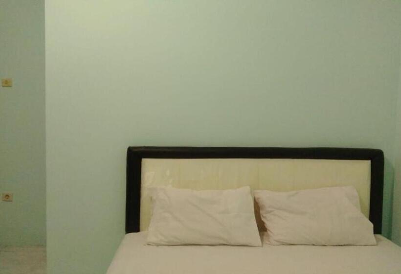 Номер Economy, Oyo 90766 Gardenia Boarding House